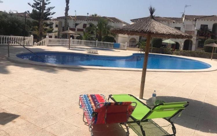 El Mirador, Villamartin, Refurbished,Cot To Hire, Wifi, Pool, Parking Вільямартін Екстер'єр фото