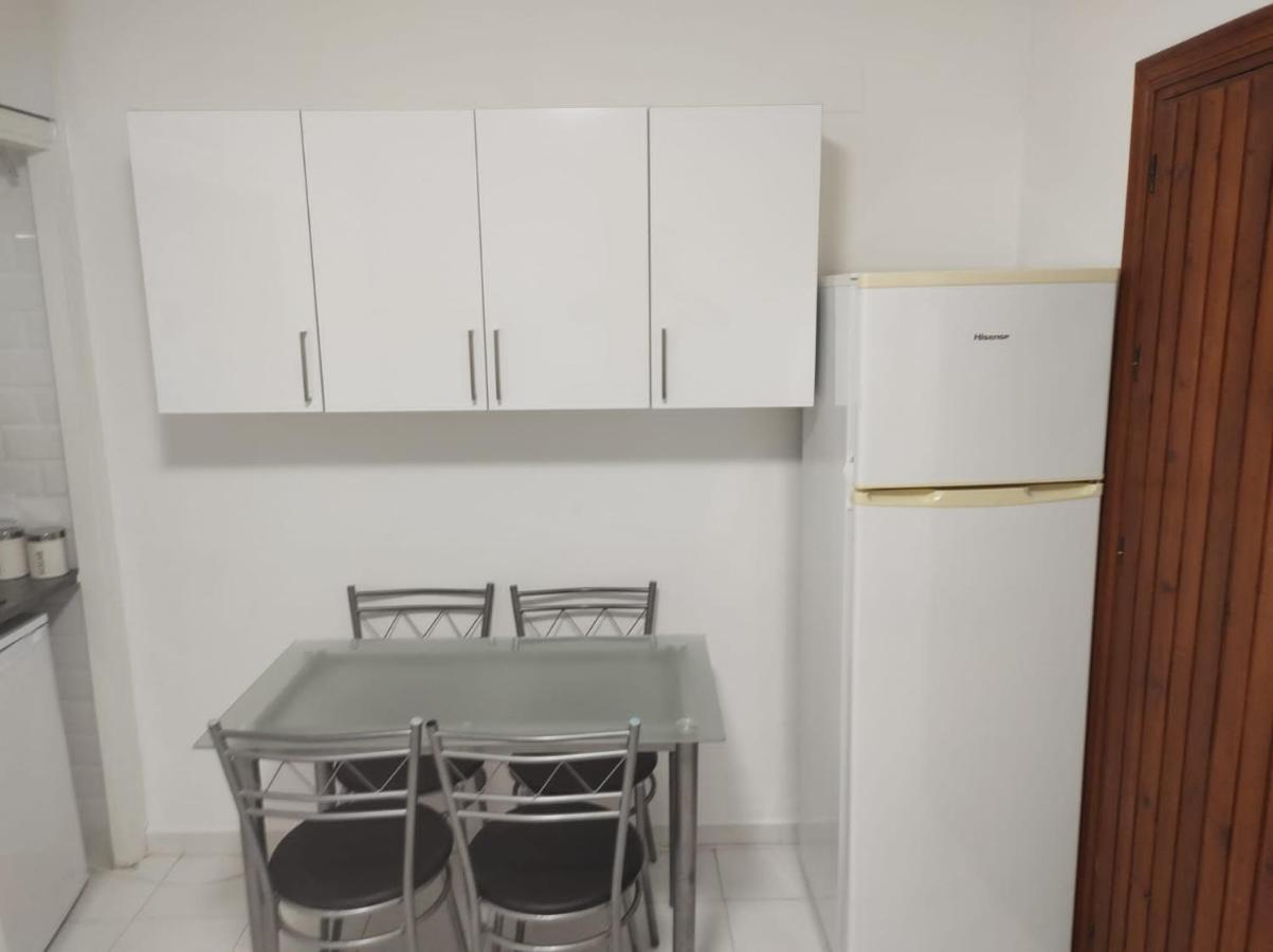 El Mirador, Villamartin, Refurbished,Cot To Hire, Wifi, Pool, Parking Вільямартін Екстер'єр фото